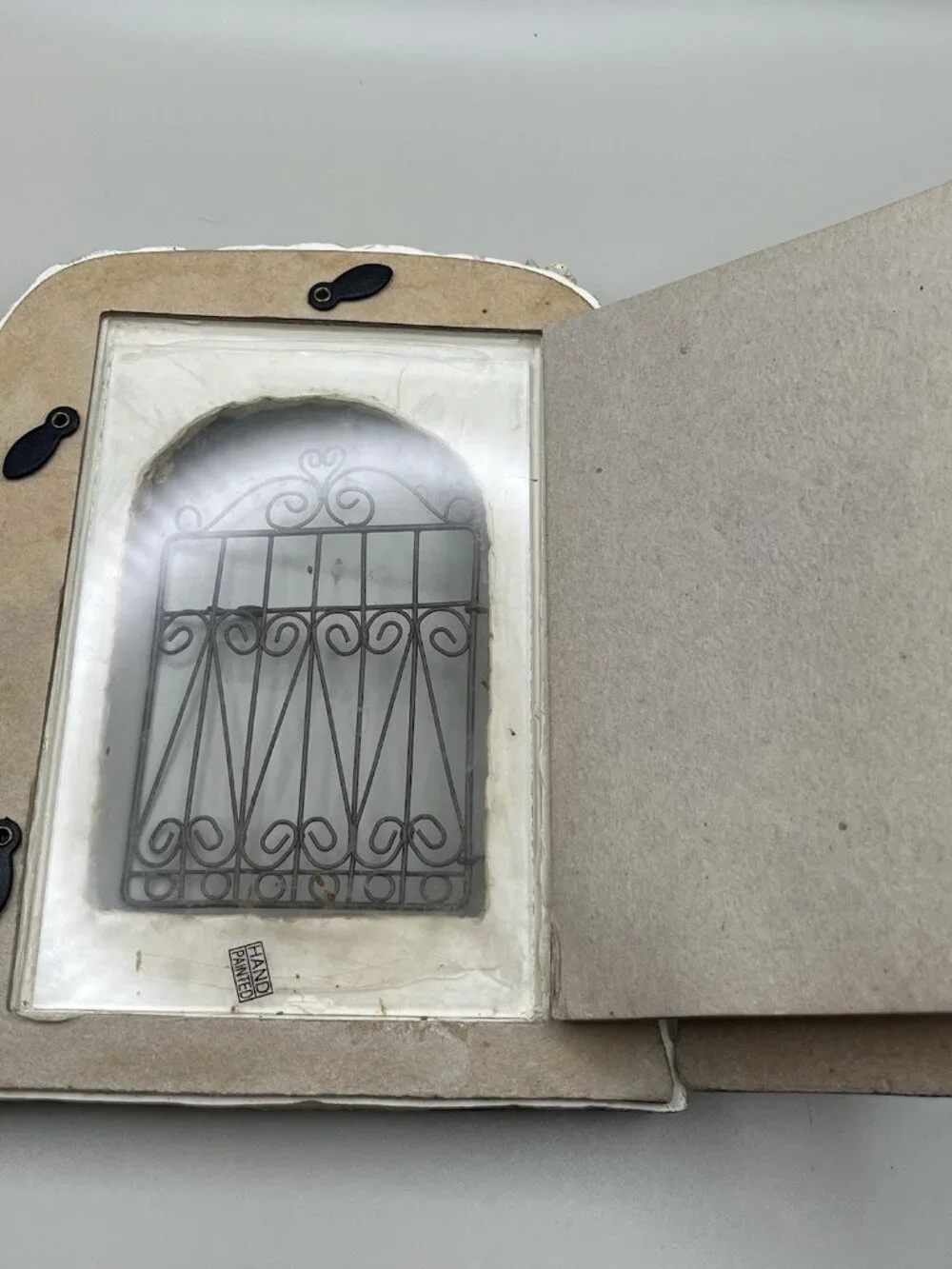 Y2K 3D Resin Victorian Gated Garden Hand Painted Easel Frame Cherub 4x6 Memorial